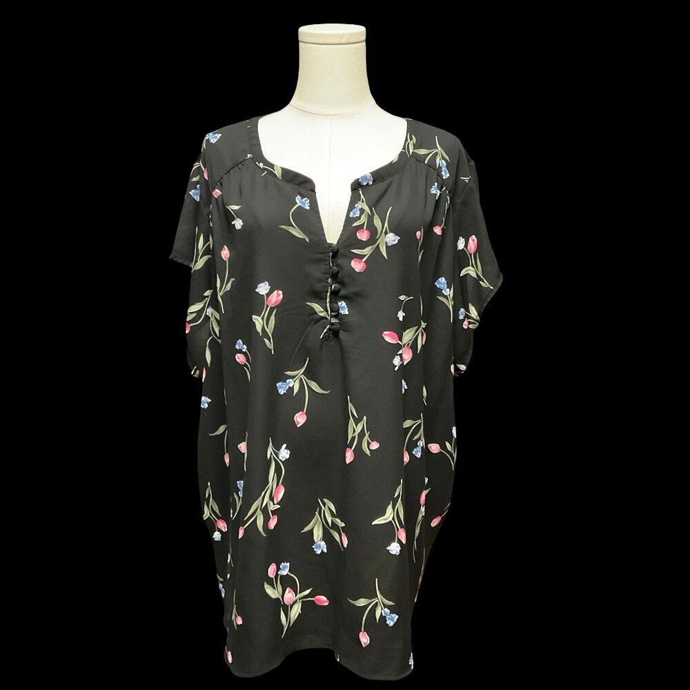 Black Floral Print Blouse w/ Button Details